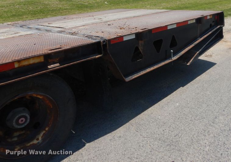 image for item IT9172 2008 Trail King TK110HT-443  drop deck equipment trailer