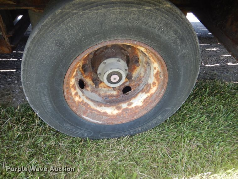 image for item IT9172 2008 Trail King TK110HT-443  drop deck equipment trailer