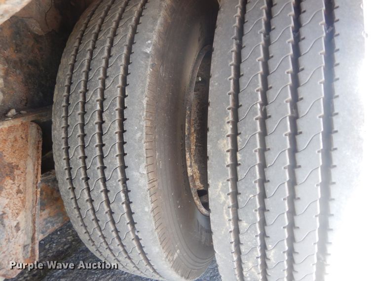 image for item IT9172 2008 Trail King TK110HT-443  drop deck equipment trailer