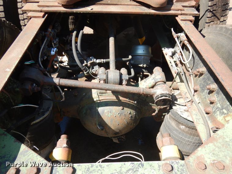 image for item IT9417 1972 Kenworth W923  semi truck