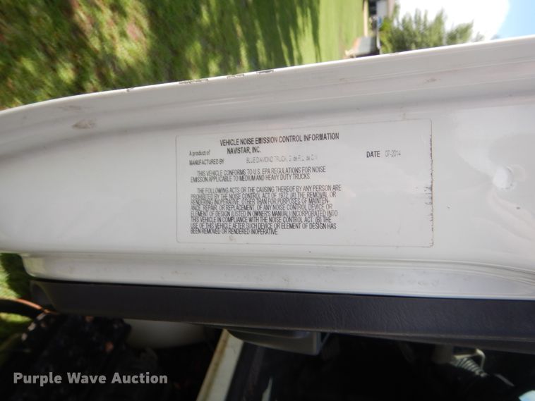 image for item IT9545 2015 International 4400  flatbed truck