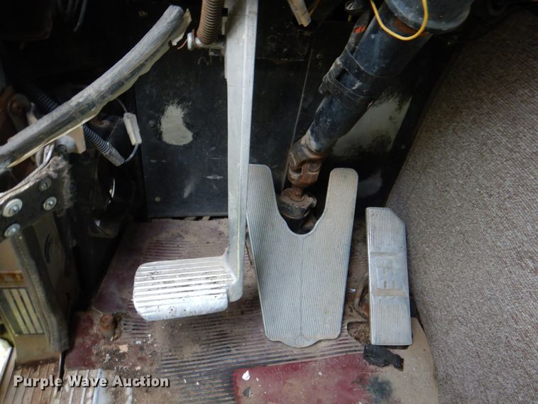 image for item JY9735 1975 International Transtar II  semi truck