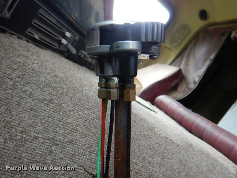 image for item JY9735 1975 International Transtar II  semi truck