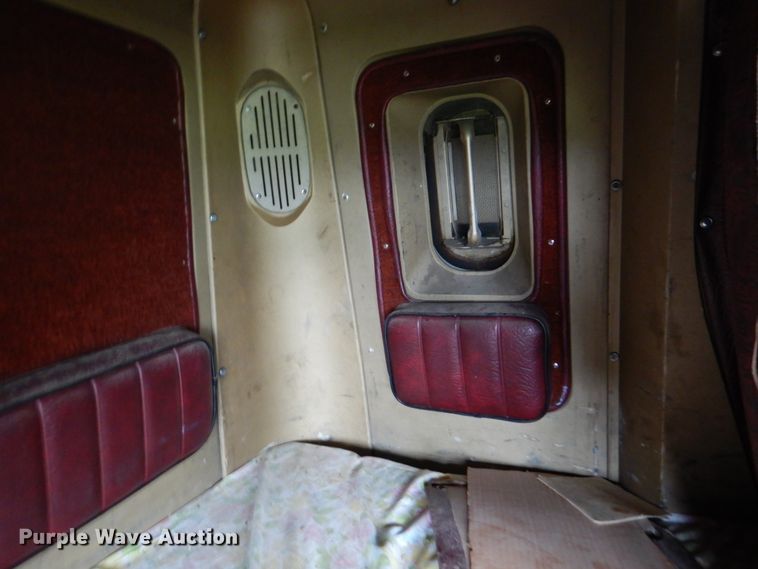 image for item JY9735 1975 International Transtar II  semi truck