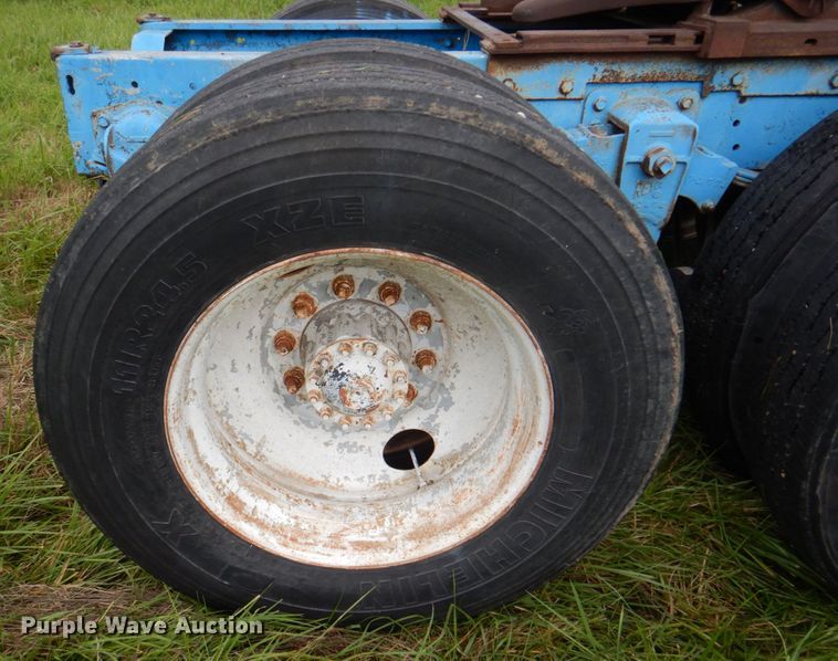 image for item JY9735 1975 International Transtar II  semi truck