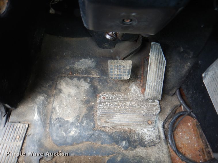 image for item JY9809 1999 Mack CH613  semi truck