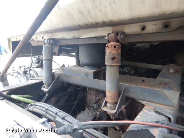 image for item JY9813 2007 Mack CXP613  semi truck