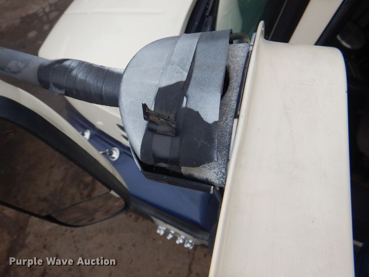 image for item JY9813 2007 Mack CXP613  semi truck