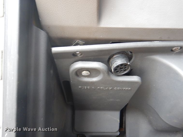 image for item JY9813 2007 Mack CXP613  semi truck