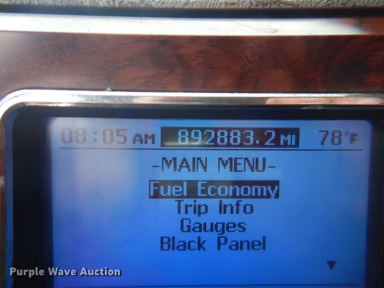 image for item JY9813 2007 Mack CXP613  semi truck