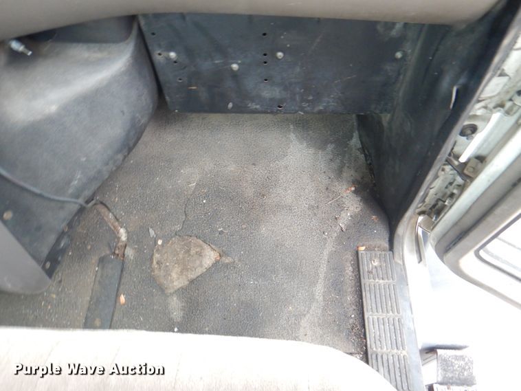 image for item JY9814 2005 Mack Vision CXN613  semi truck