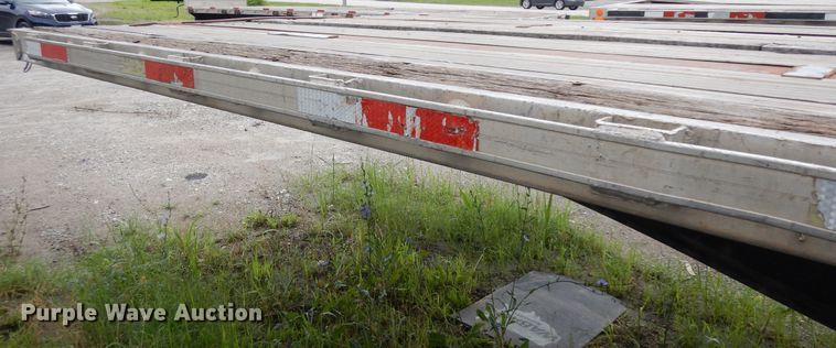 image for item KU9550 1998 Utility  flatbed trailer