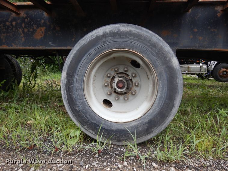 image for item KU9550 1998 Utility  flatbed trailer