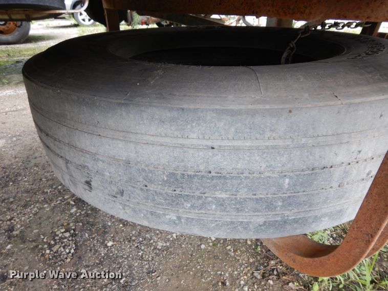 image for item KU9550 1998 Utility  flatbed trailer