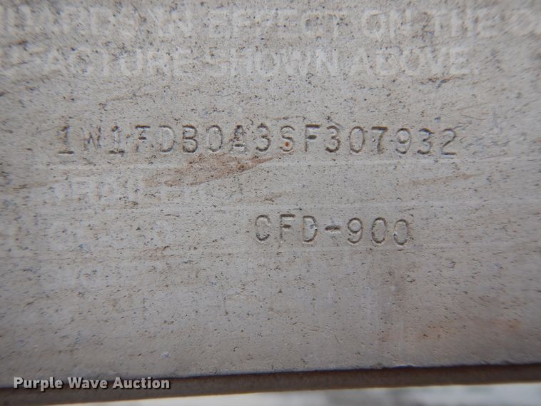 image for item KU9551 1995 Wilson CFD-900  drop deck trailer