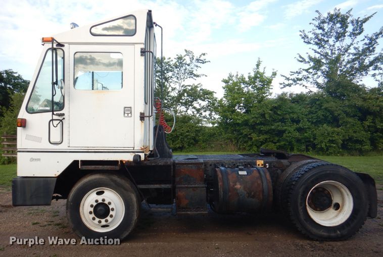 image for item KW9961 1999 Ottawa Commando 30  yard truck