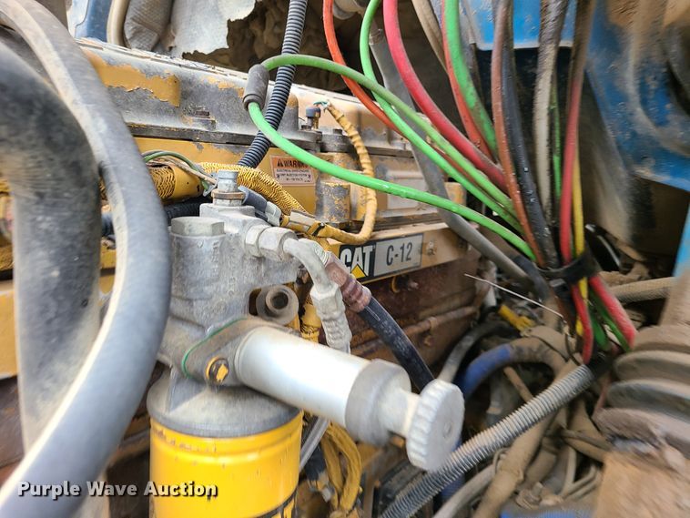 image for item L1360 2001 Sterling AT9500  semi truck