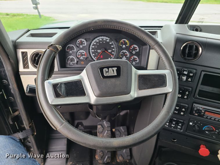 image for item L1374 2012 Caterpillar CT660L  semi truck