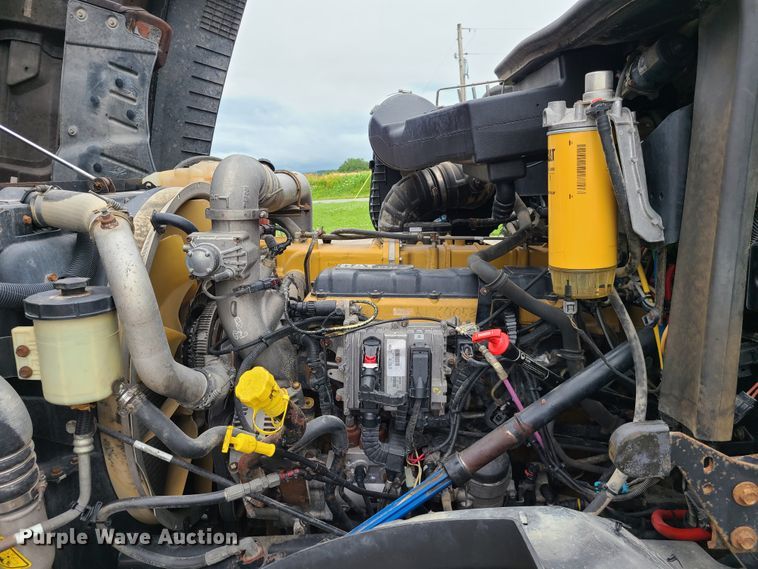 image for item L1374 2012 Caterpillar CT660L  semi truck