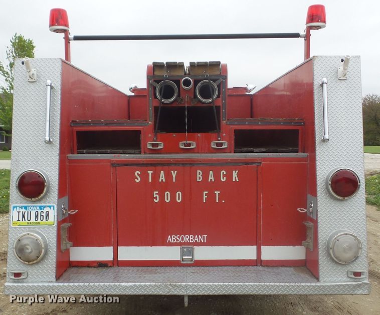 image for item DA7113 1972 Ford C707  pumper fire truck