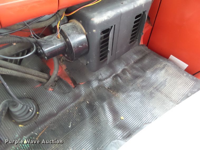 image for item DA7113 1972 Ford C707  pumper fire truck