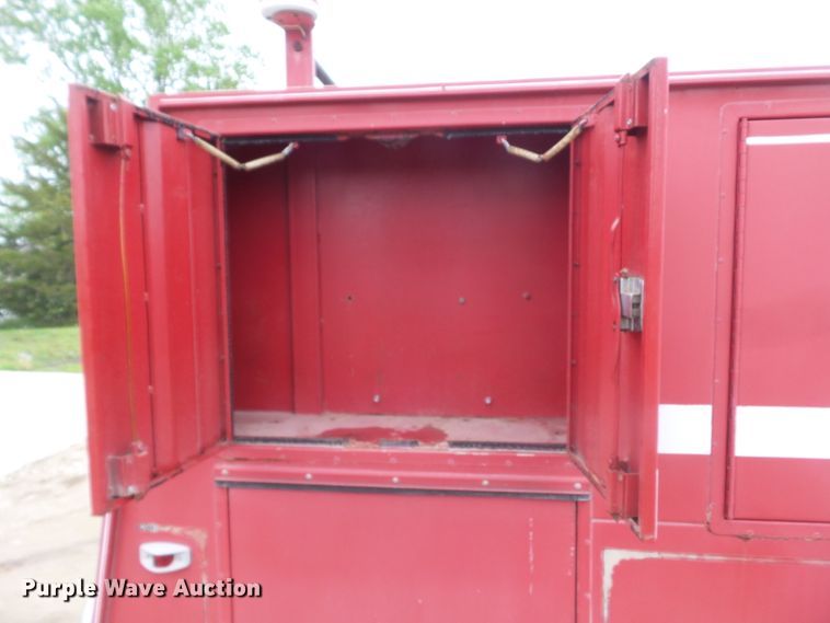 image for item DA7113 1972 Ford C707  pumper fire truck