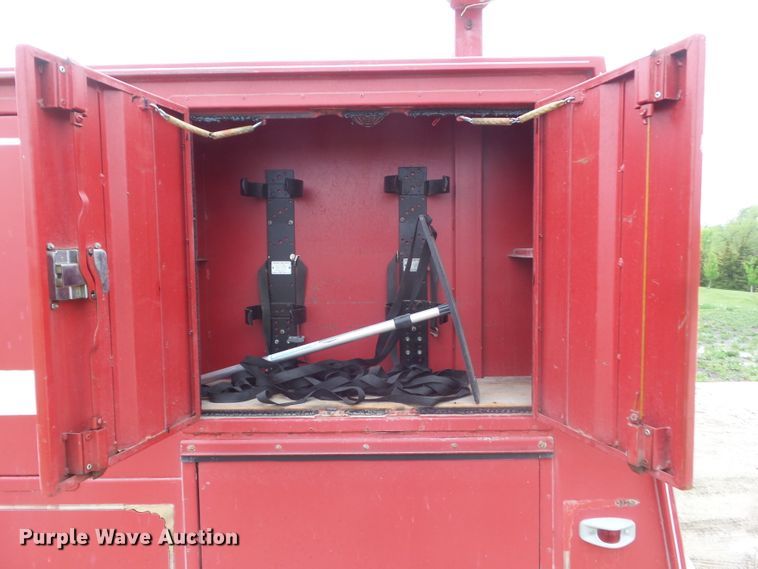 image for item DA7113 1972 Ford C707  pumper fire truck