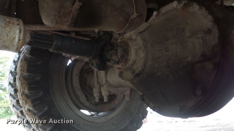 image for item DA7113 1972 Ford C707  pumper fire truck