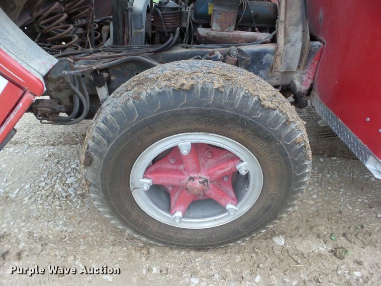 image for item DA7113 1972 Ford C707  pumper fire truck