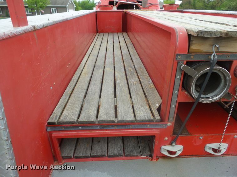 image for item DA7113 1972 Ford C707  pumper fire truck