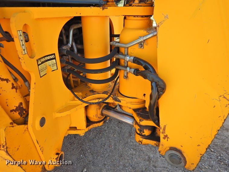 image for item DK2270 1993 JCB 214  backhoe