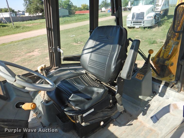 image for item DK2270 1993 JCB 214  backhoe