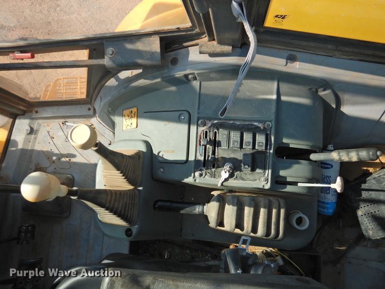 image for item DK2270 1993 JCB 214  backhoe