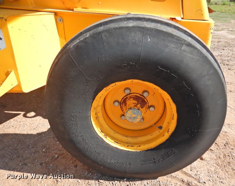 image for item DK2270 1993 JCB 214  backhoe