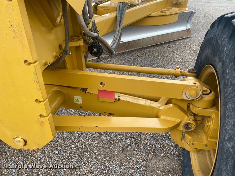 image for item DK7994 2010 Caterpillar 140M  motor grader