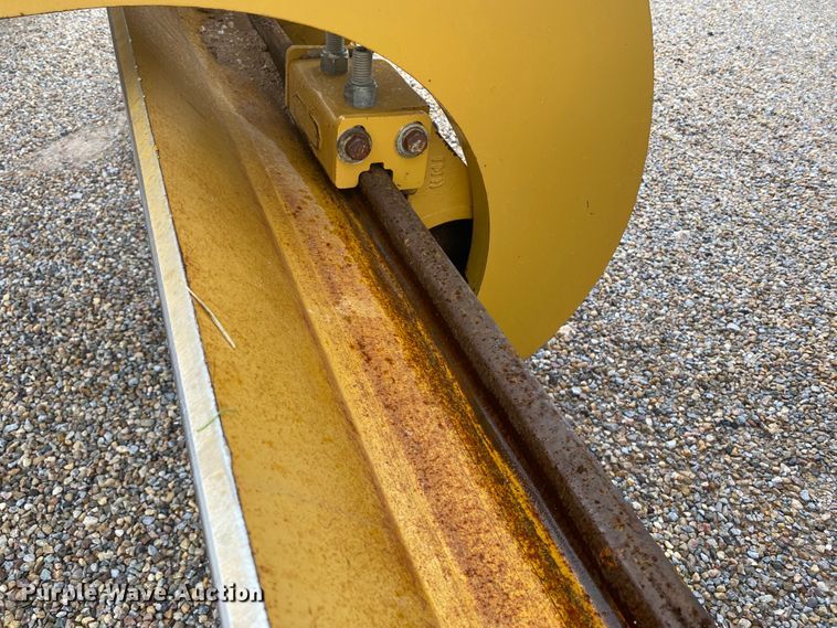 image for item DK7994 2010 Caterpillar 140M  motor grader