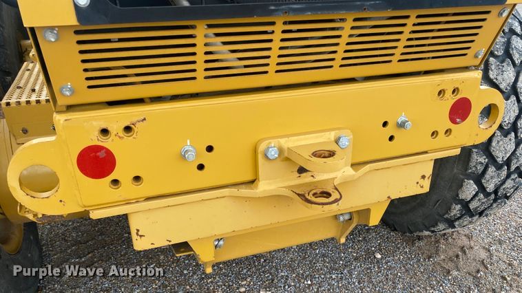 image for item DK7994 2010 Caterpillar 140M  motor grader