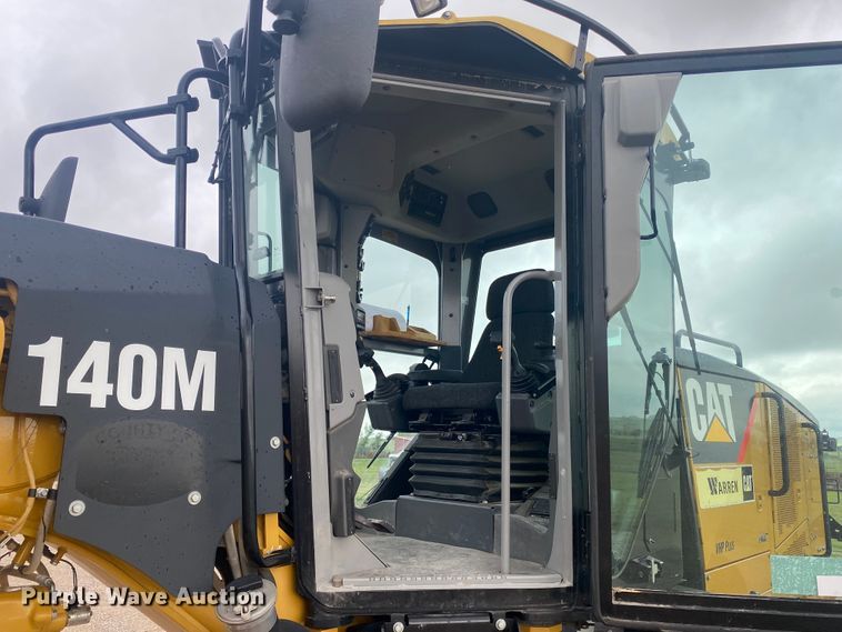 image for item DK7994 2010 Caterpillar 140M  motor grader