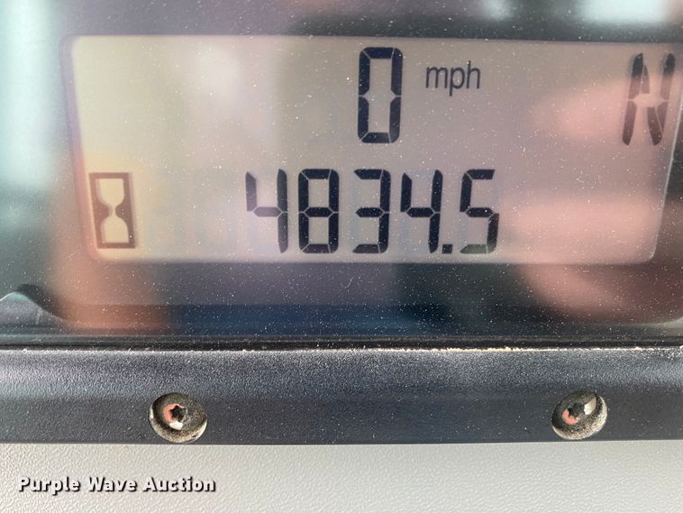 image for item DK7994 2010 Caterpillar 140M  motor grader