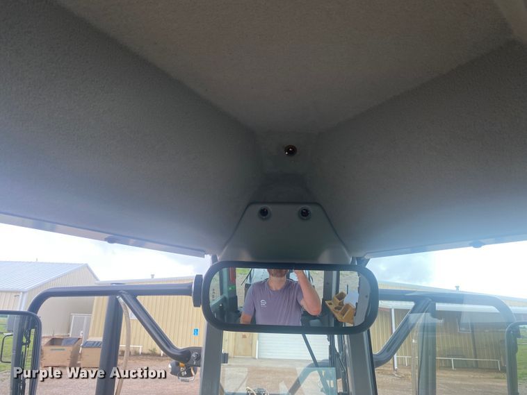 image for item DK7994 2010 Caterpillar 140M  motor grader