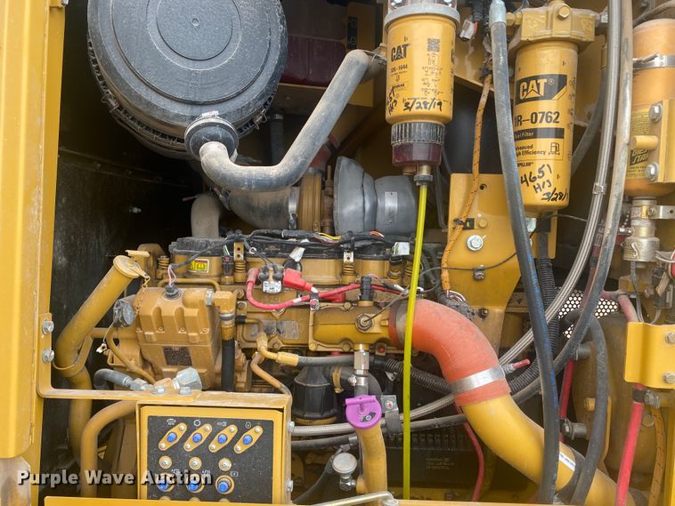 image for item DK7994 2010 Caterpillar 140M  motor grader