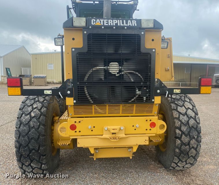 image for item DK7994 2010 Caterpillar 140M  motor grader