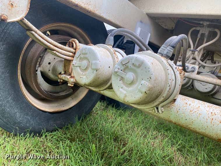 image for item DK7996 2008 Construction Trailer Specialists BDT-40DH  bottom dump trailer