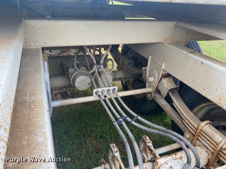 image for item DK7996 2008 Construction Trailer Specialists BDT-40DH  bottom dump trailer