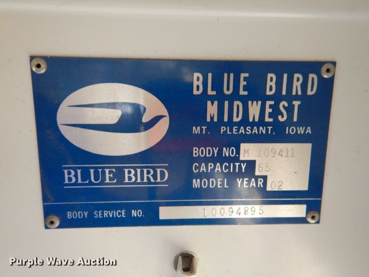 image for item DL3329 2002 International 3800  school bus