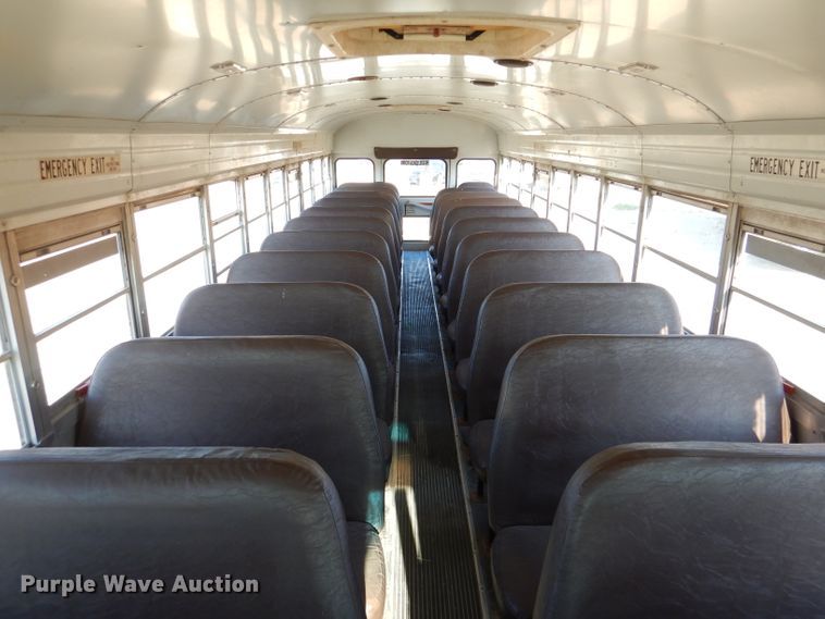 image for item DL3329 2002 International 3800  school bus