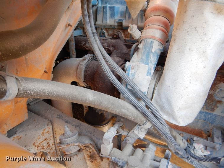 image for item DL3329 2002 International 3800  school bus