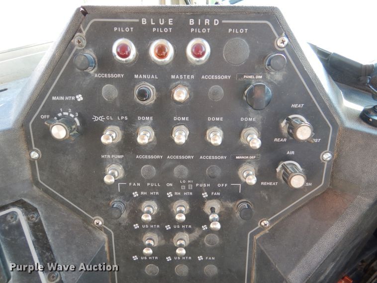 image for item DL3330 1998 Freightliner FS65  school bus