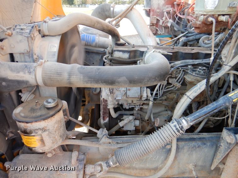 image for item DL3330 1998 Freightliner FS65  school bus