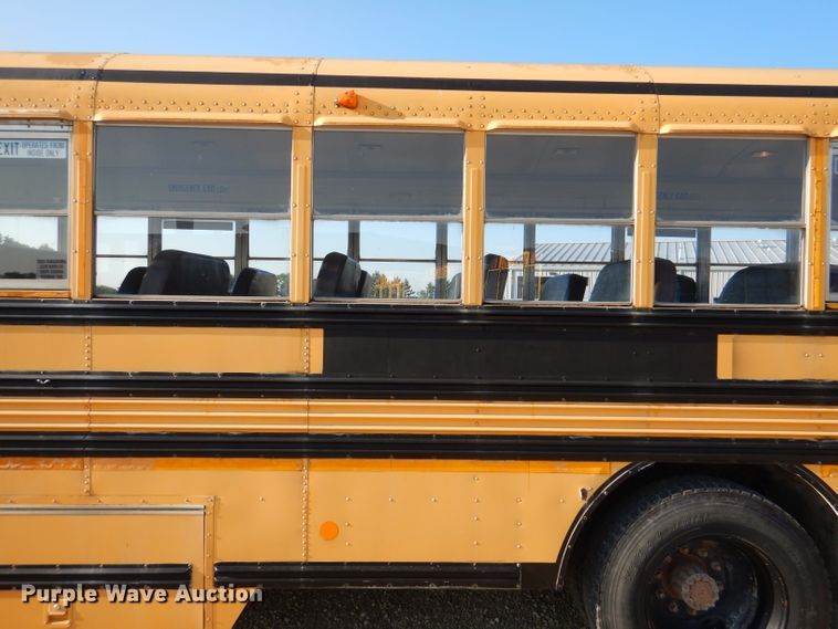 image for item DL3330 1998 Freightliner FS65  school bus